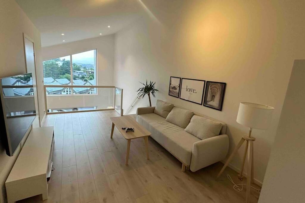 Top Floor Apartment Arossanden 5 A Kristiansand Exterior photo